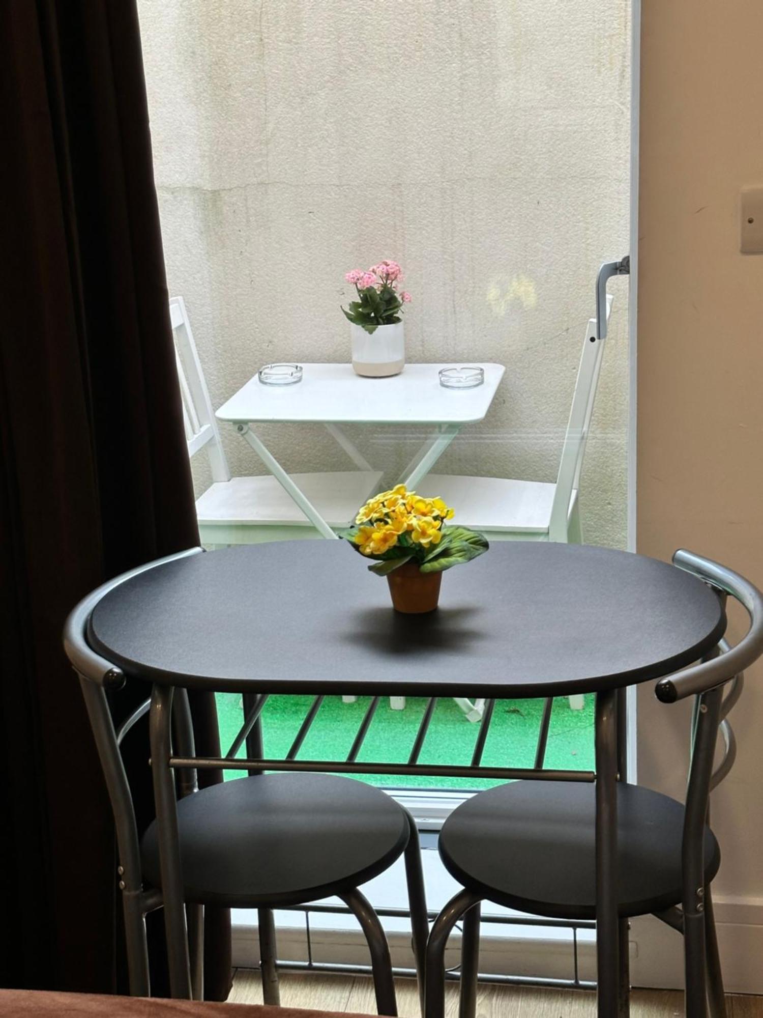 Oliver Double Room London Exterior photo